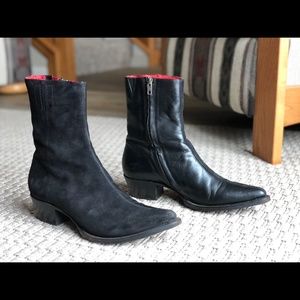 Frye Heartbreaker Boot fits snug Mens 10